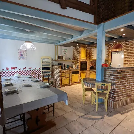 Charentais Avec Piscine Chauffee, Jardin, Equip. Bebe Et Recharge Electrique - Proche Perigord - Fr-1-653-7 Charras