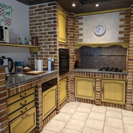 Casa vacanze Charentais Avec Piscine Chauffée, Jardin, Equip. Bébé Et Recharge électrique - Proche Périgord - Fr-1-653-7 Charras