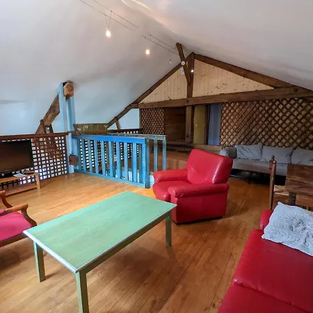 Charentais Avec Piscine Chauffée, Jardin, Equip. Bébé Et Recharge électrique - Proche Périgord - Fr-1-653-7 * Charras