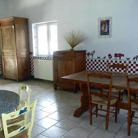 Casa vacanze Charentais Avec Piscine Chauffée, Jardin, Equip. Bébé Et Recharge électrique - Proche Périgord - Fr-1-653-7