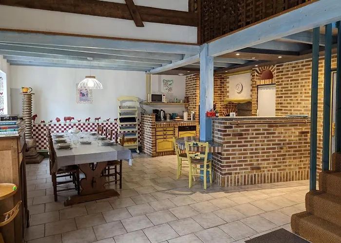 Charentais Avec Piscine Chauffee, Jardin, Equip. Bebe Et Recharge Electrique - Proche Perigord - Fr-1-653-7 Charras