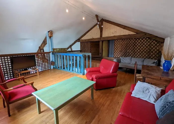 Charentais Avec Piscine Chauffee, Jardin, Equip. Bebe Et Recharge Electrique - Proche Perigord - Fr-1-653-7 * Charras